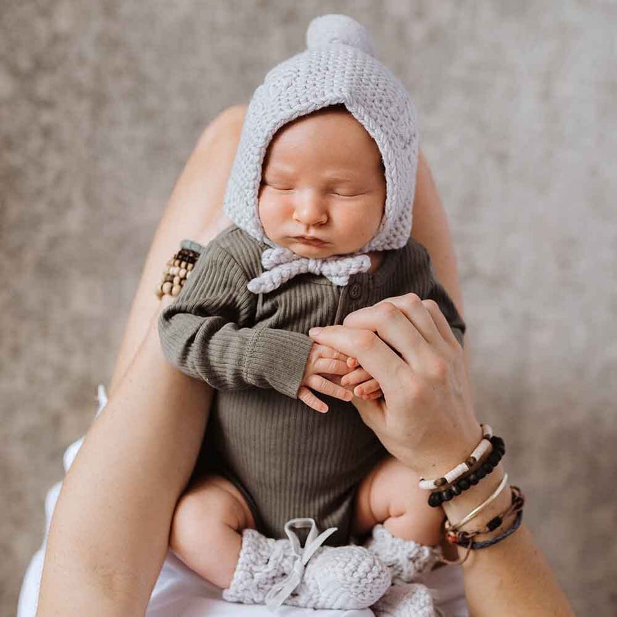 Merino Wool Bonnet & Booties Grey